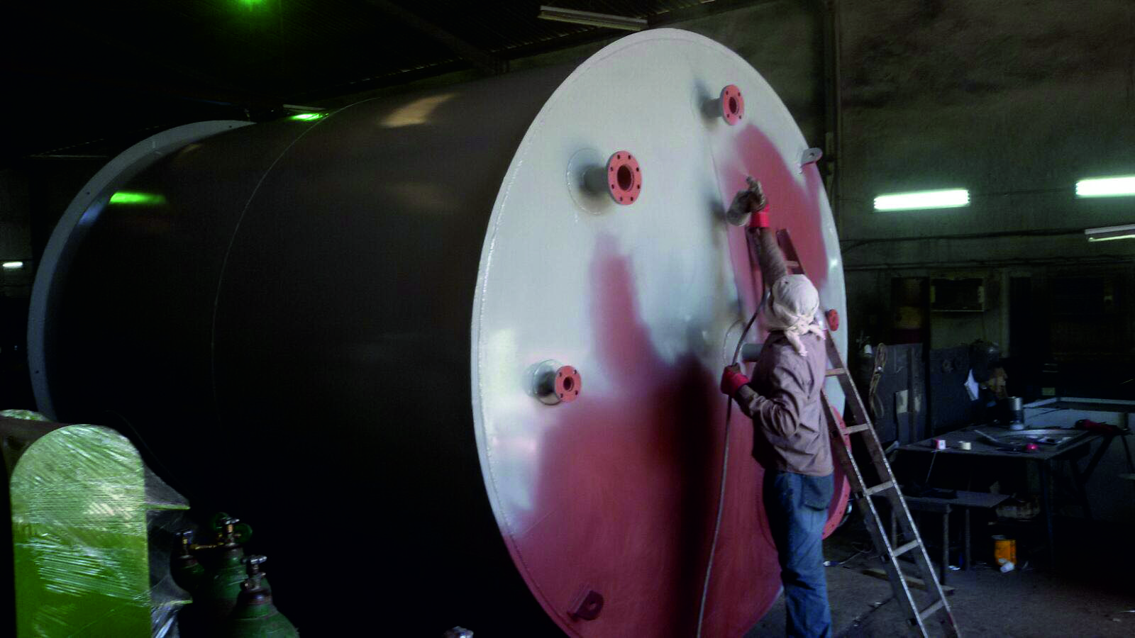 Crude Oil Tank Fabrication